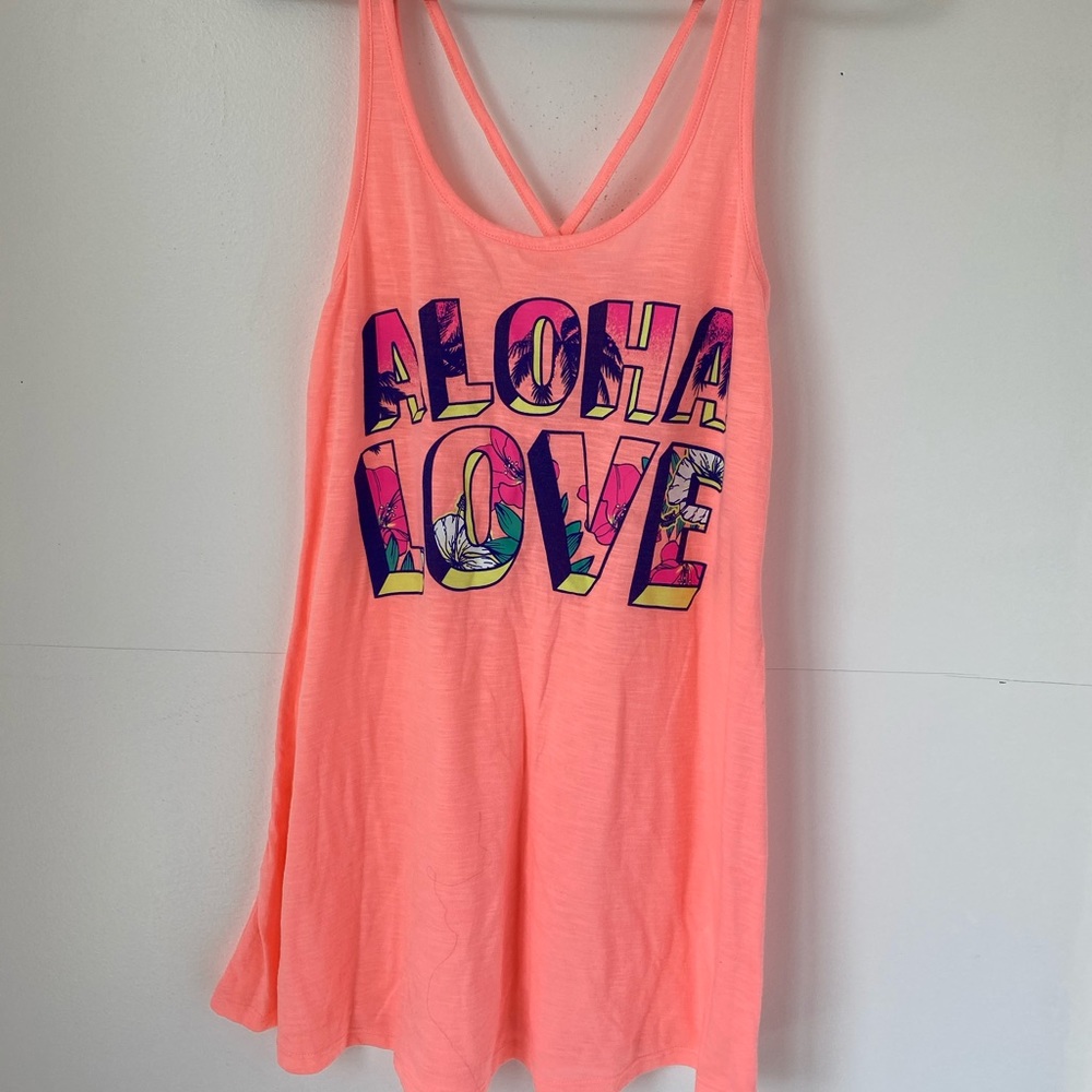 “Aloha Love” Graphic Tank Top